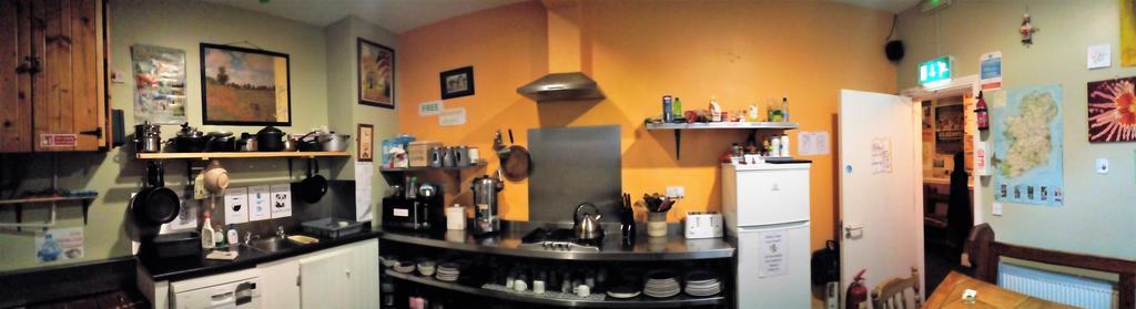 Macgabhainns Backpackers Hostel คิลเคนนี ภายนอก รูปภาพ
