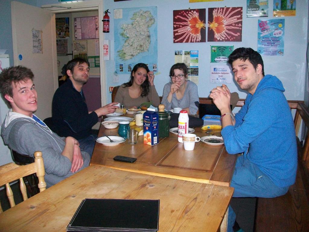 Macgabhainns Backpackers Hostel คิลเคนนี ภายนอก รูปภาพ