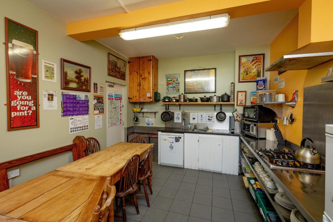 Macgabhainns Backpackers Hostel คิลเคนนี ภายนอก รูปภาพ
